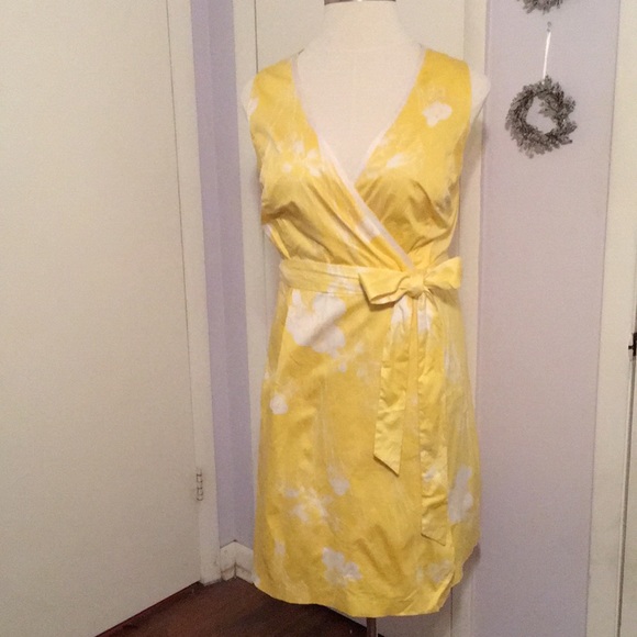 Stunning Surplice dress by Lane Bryant close out sale ๐ - Picture 1 of 8